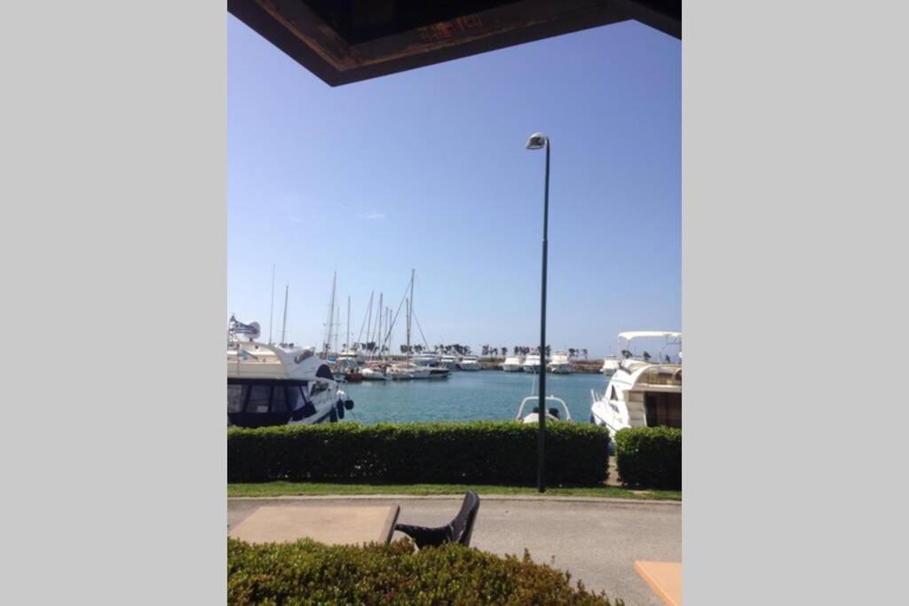 Glyfada's House Project! Διαμέρισμα *